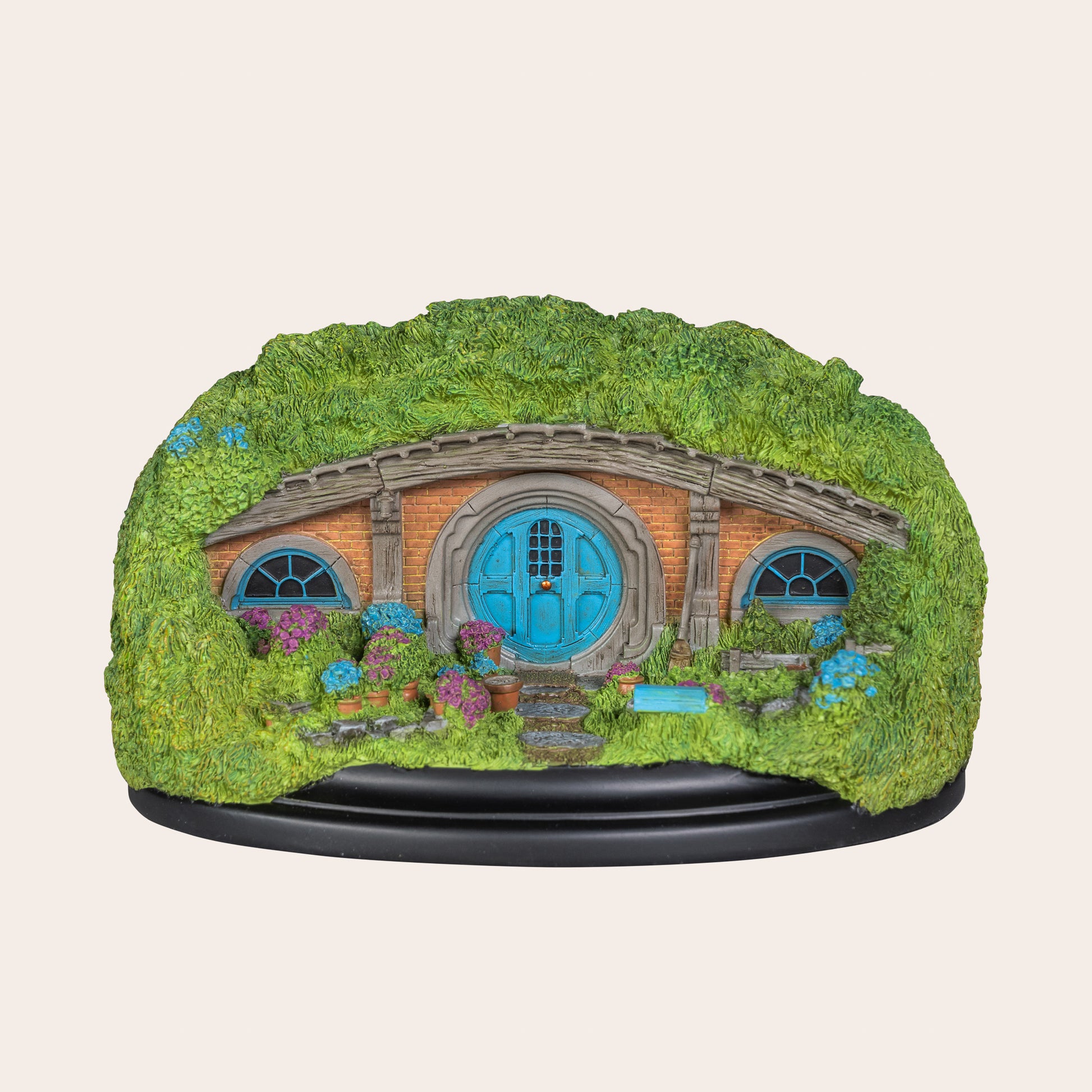 #36 Bagshot Row - Hobbit Hole™ Collectible