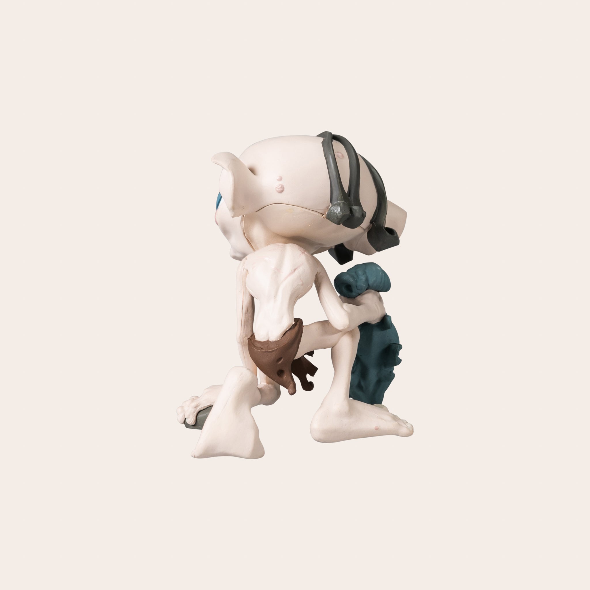 Gollum™ Mini Epics Figure – Hobbiton™ Movie Set