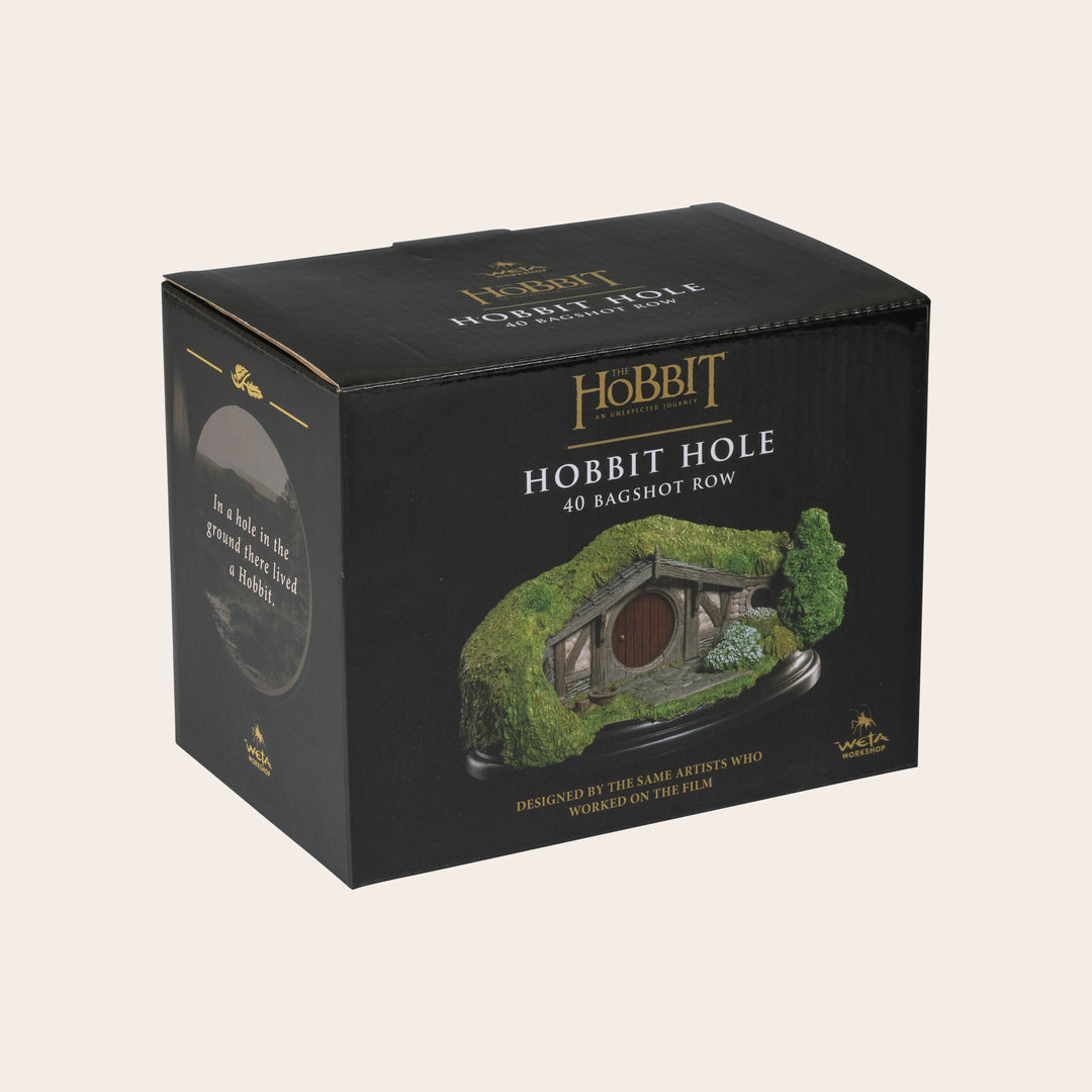 #40 Bagshot Row™ -  Hobbit Hole™ Collectible