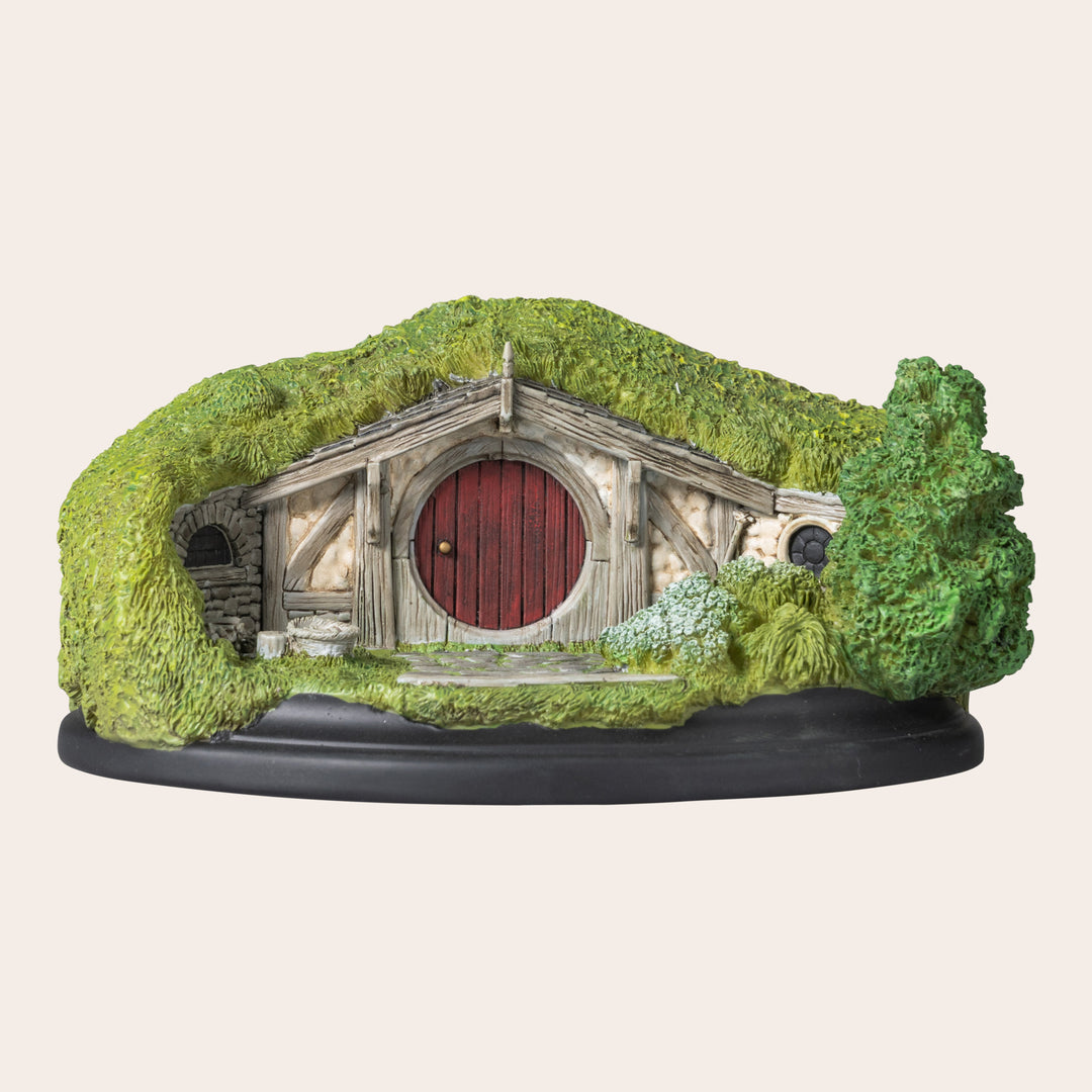 #40 Bagshot Row™ -  Hobbit Hole™ Collectible