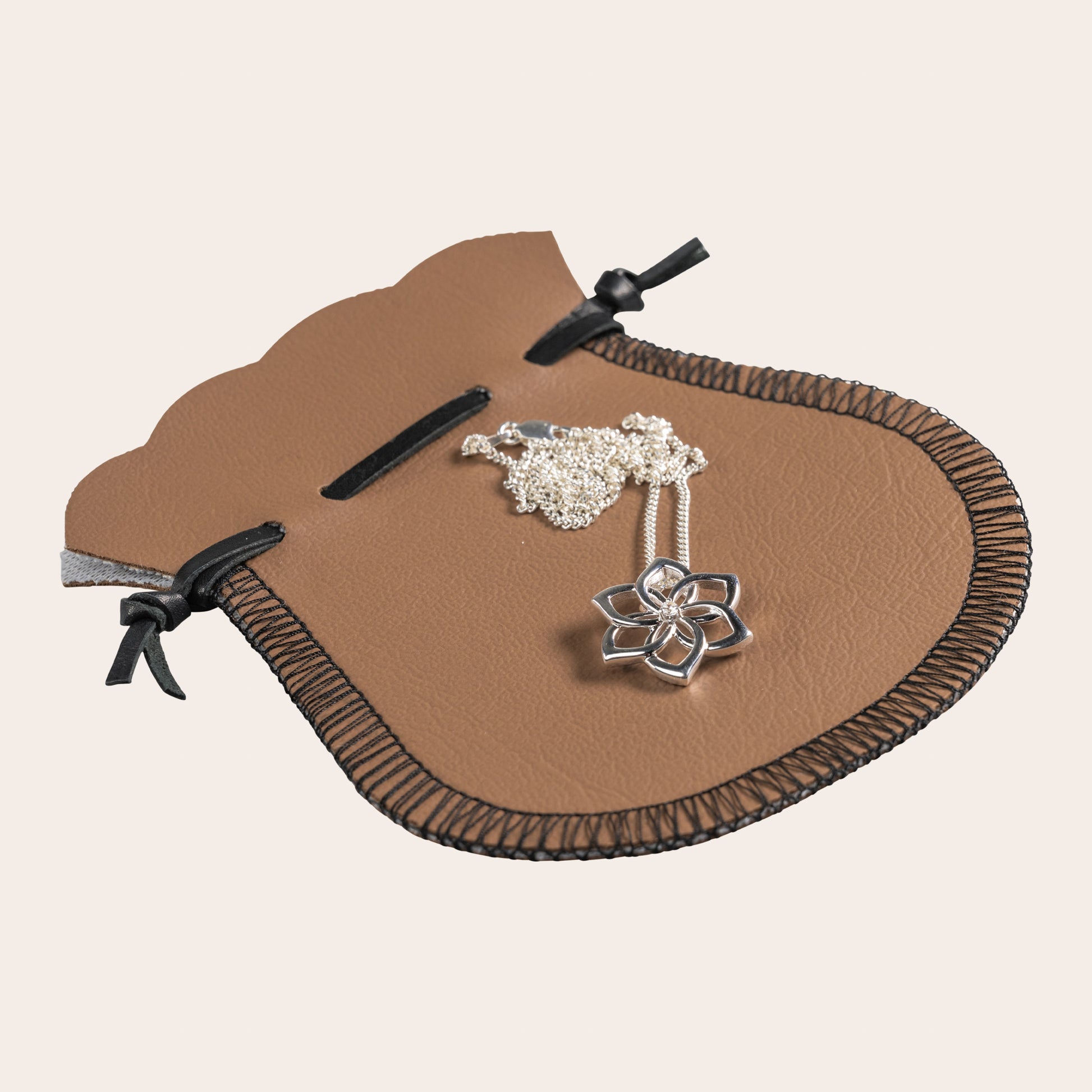 Galadriel™ Flower Pendant and Chain