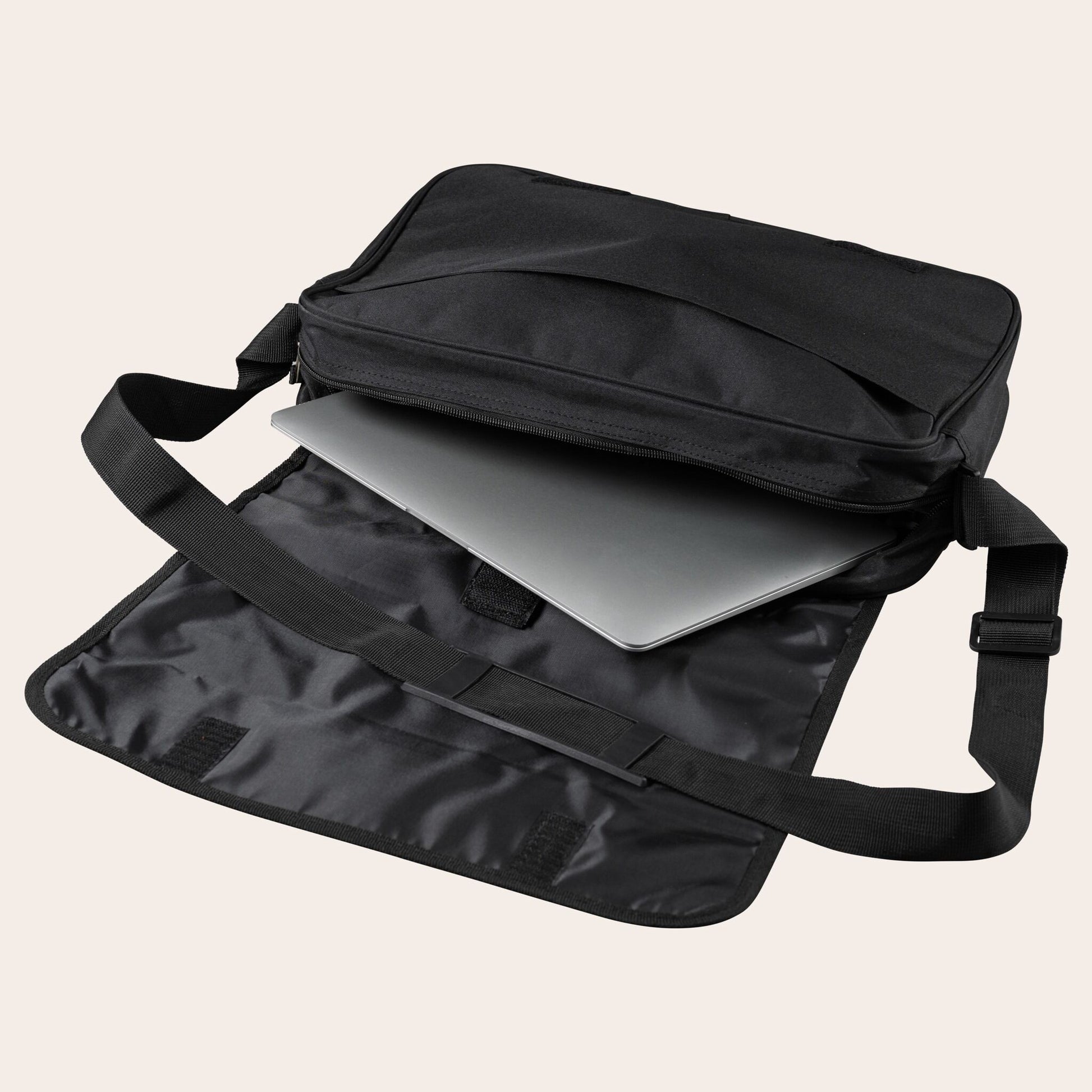 The Hobbit Middle-earth™ Map Messenger Bag